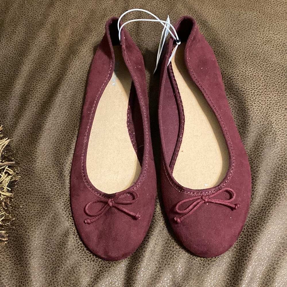 Old Navy Flats Size 8